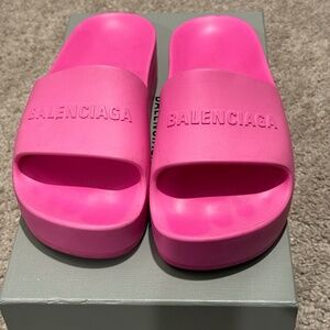 Balenciaga Slides